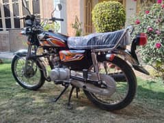 Honda motorcycle bikes 2021 model Punjab numberi