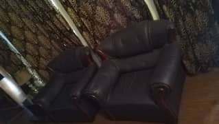 7 seater leather sofa set in good condition 0