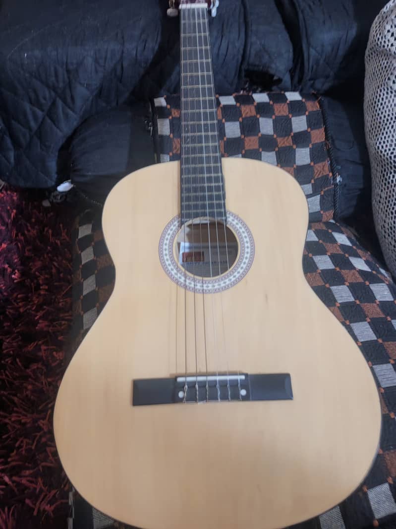 Full size Guitar 3