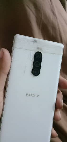 Sony Xperia 1 4