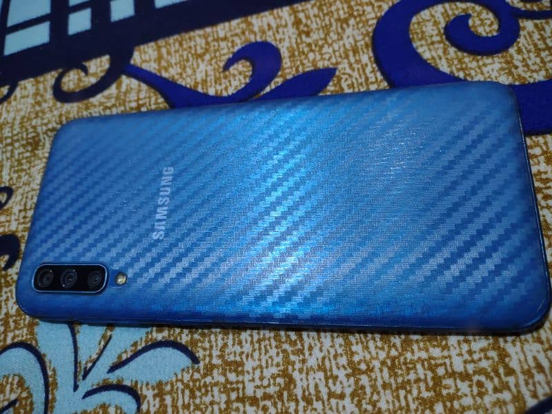 Samsung Galaxy A50 6gb ram 128 gb Rom Condition 8/10 4