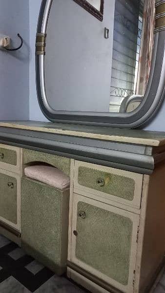 Single Bed Pair With Dressing Table 8