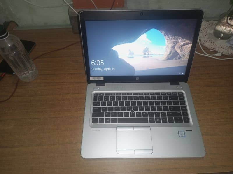 LAPTOP FOR SELL 4MONTH USE HAI BRAND HP 0