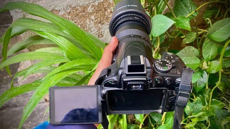 Nikon D5100 DSLR Camera With 18-70mm Original Nikon Lens 5