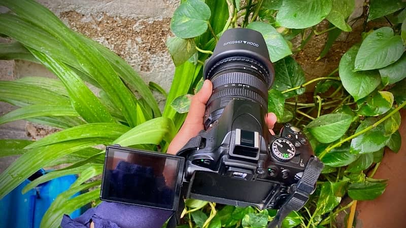Nikon D5100 DSLR Camera With 18-70mm Original Nikon Lens 12
