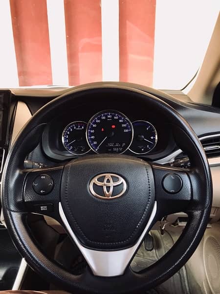 Toyota Yaris ATIV 1.3 CVT For Sale 3