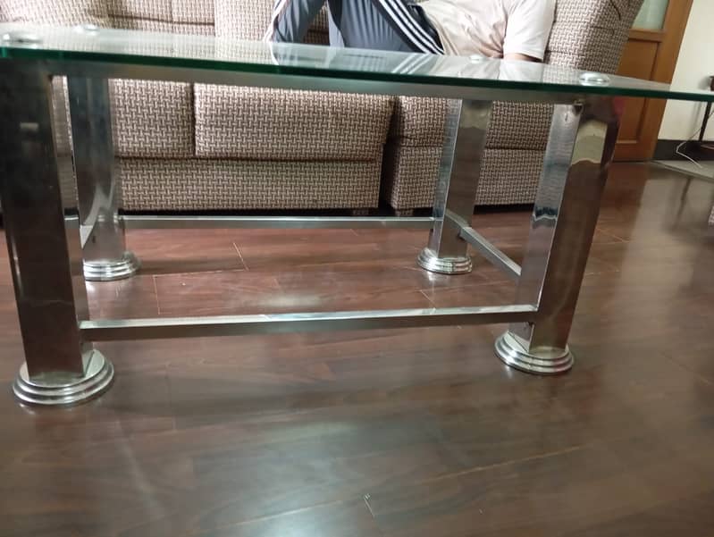 Centre table steel and glass 2