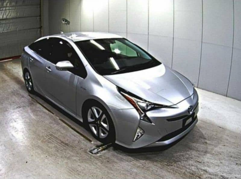 Toyota Prius 2018/2022 A Premium Pkg Total Genuine 1st Owner 4 Grade 12