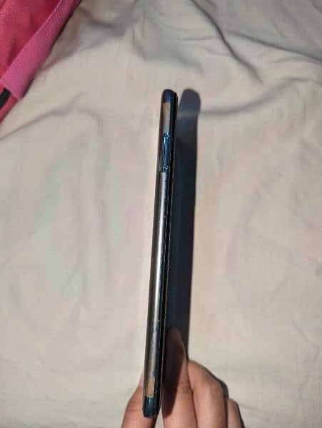 Infinix note 8 9/10 condition 2