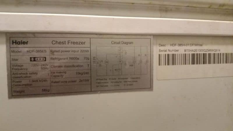 Haier 2 door fridge & freezer 3
