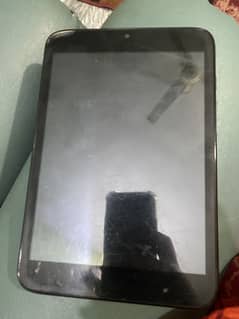 Qtablet in 8000 rupees 0