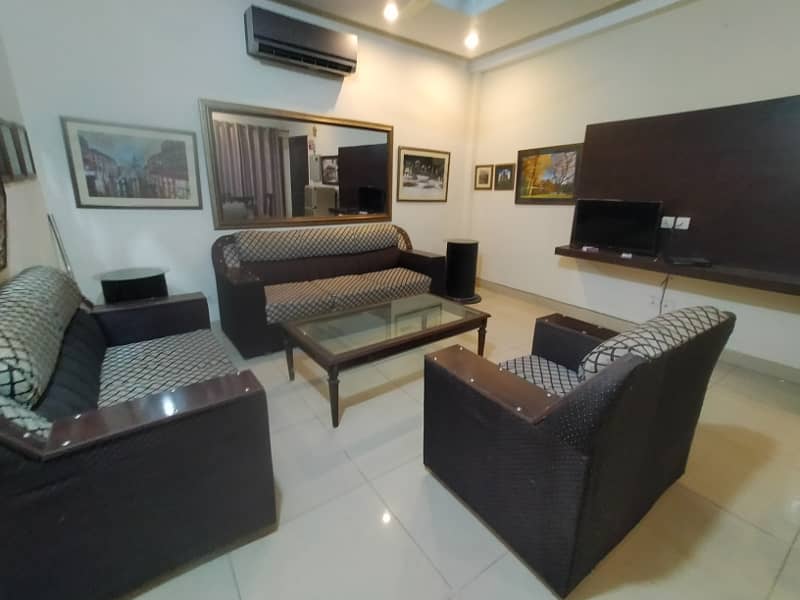 DHA phase 8 fully Furnished lowest price 17