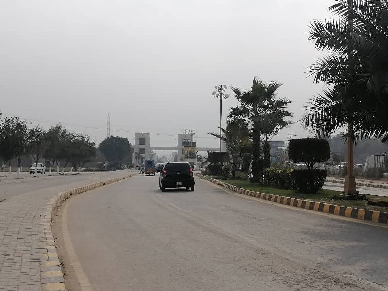 5 Marla Spacious Residential Plot Available In Lahore Motorway City - Block S For sale 4