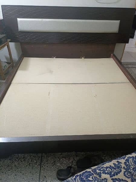 Dobble bed without matress 3
