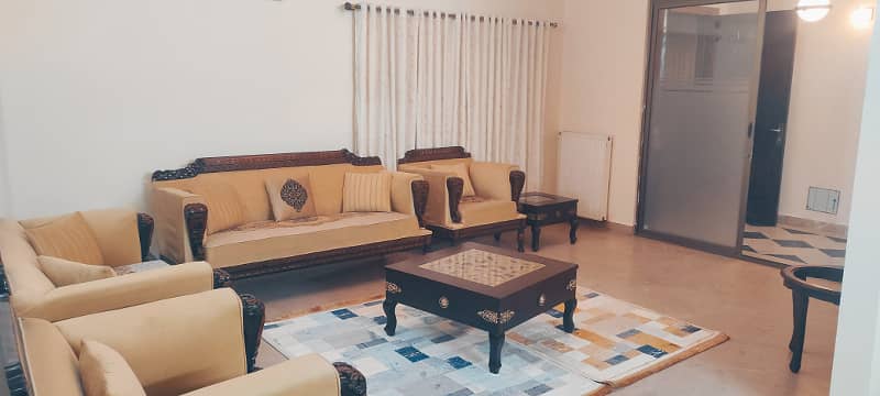 Luxury Furnished 3 Bed Apartment with Servant Quarter Beautiful Margalla View and Large Gallery 10
