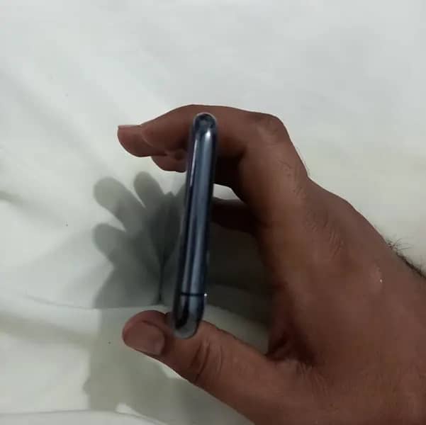 Iphone 11 Pro PTA 5