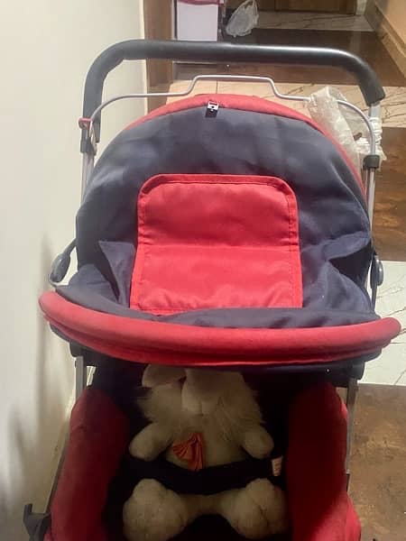 Baby pram good condition almost new 8