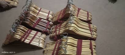 wooden hanger 2500rs dozen