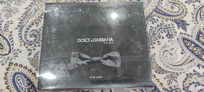 Dolce & Gabbana The One 50 ml Branded Perfume with Gift Box 2