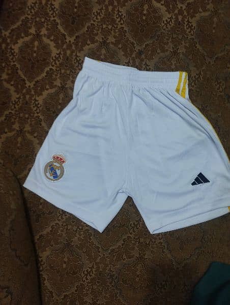 Real Madrid kids kit Vinicious Jr 23/24 season 1
