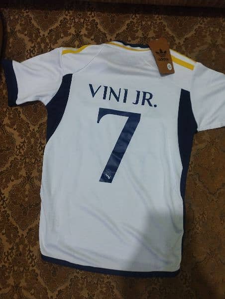 Real Madrid kids kit Vinicious Jr 23/24 season 3