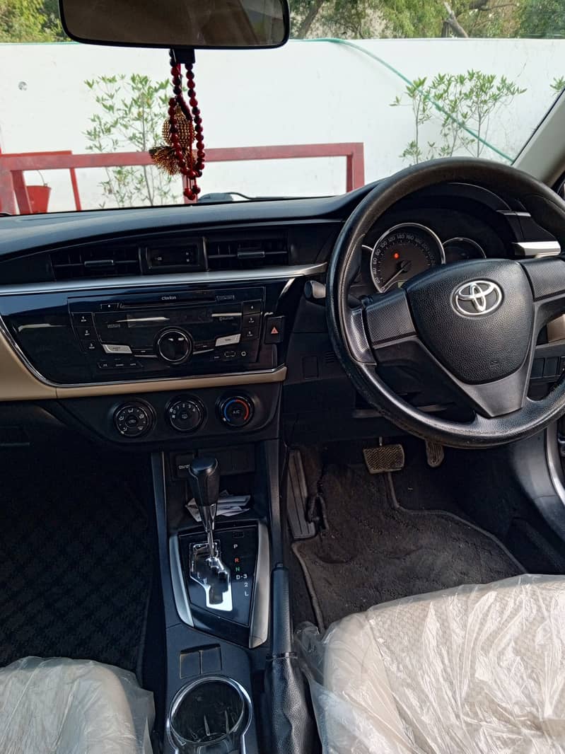 Toyota Corolla gli 2015 11