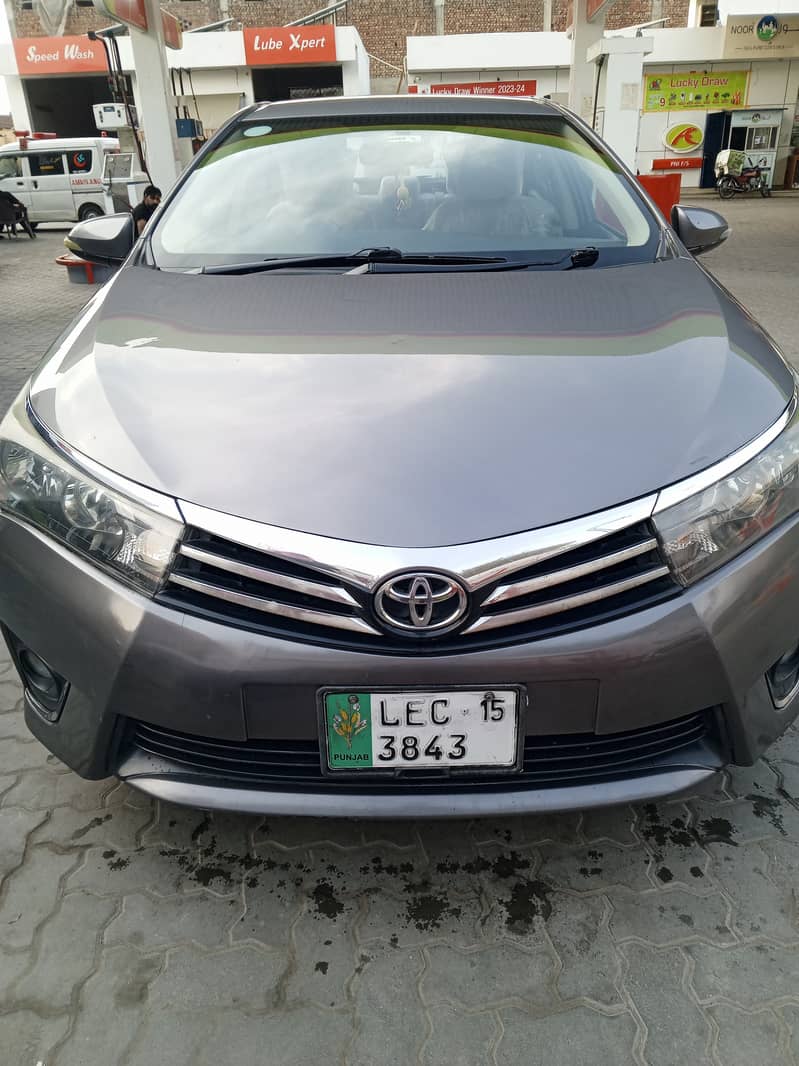 Toyota Corolla gli 2015 17