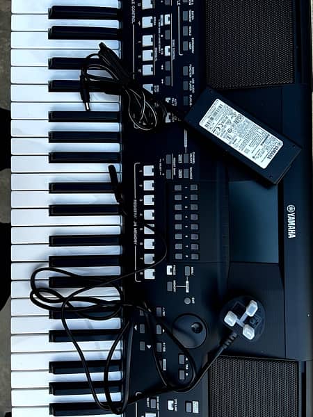 Yamaha psr SX600 Brand New Keyboard with Indian Expension 10