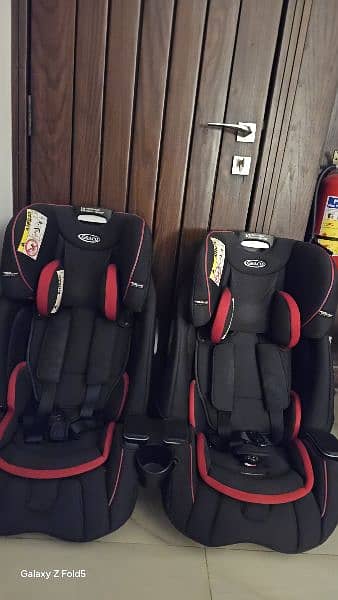 Graco Imported car seats 1 year Used 1