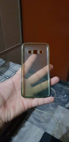 Samsung A3 back cover 4
