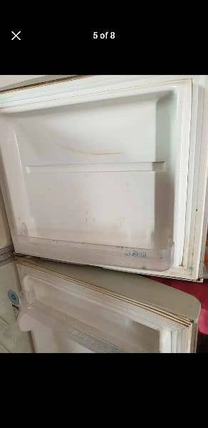 fridge for sell. 2 door LG ka frig 5
