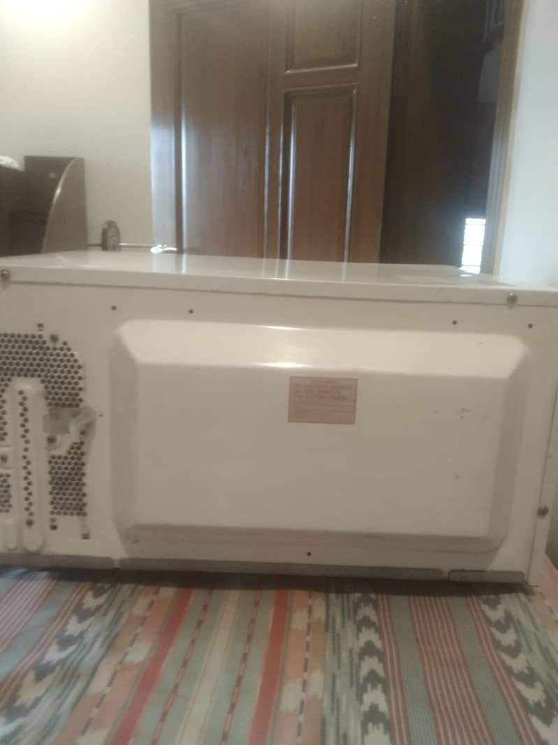 National imported Microwave Oven (Made in Japan) 3