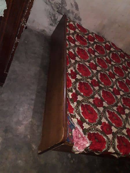 double bed size 7x6 5