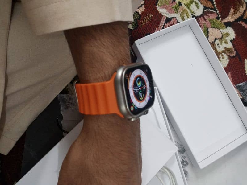 MT8 ultra smart watch with original apple logo 4