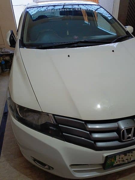 Honda City Ivtec in mint condition available for sale. . . 3