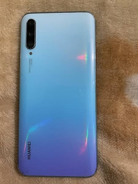 Huawei y9s 1