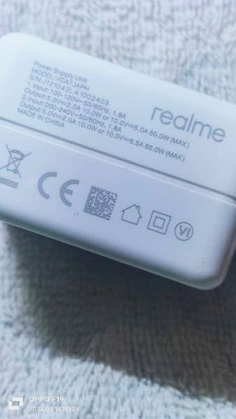 realme 65 wat charger 03129572280 7