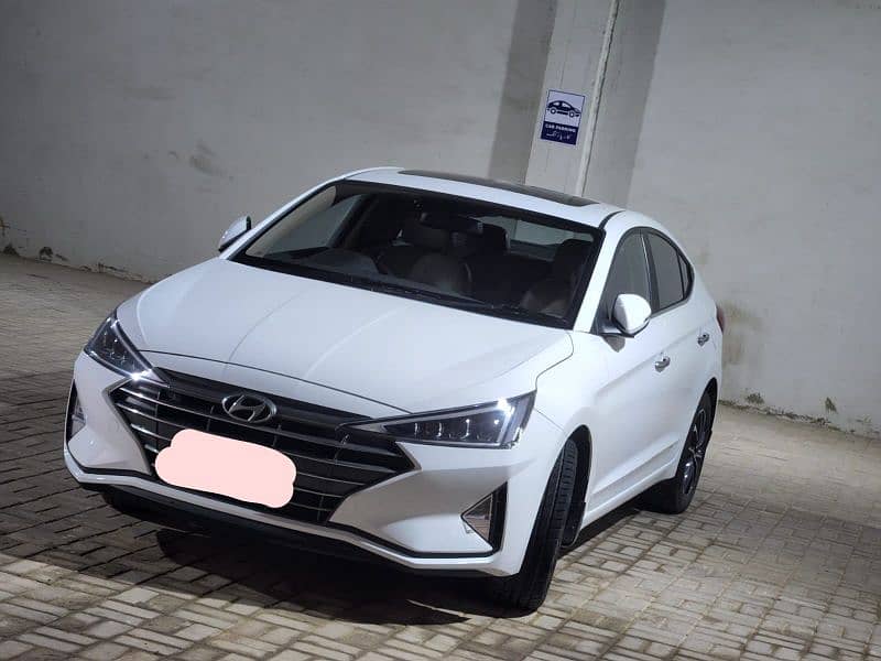 Hyundai Elantra GL 0