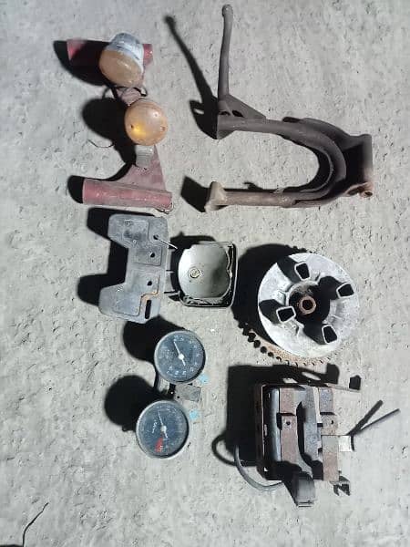 Honda cb750 Honda cd200 Honda cb400 parts 3