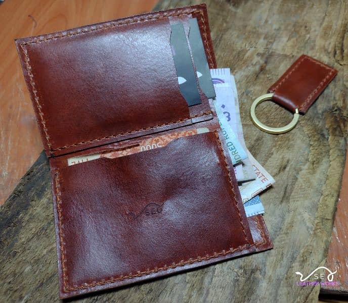 Handmade vertical bifold wallet with Keychain 8