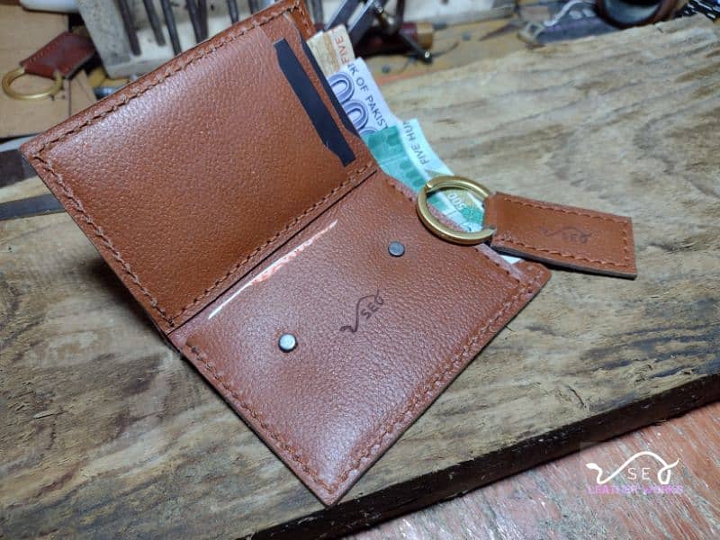 Handmade vertical bifold wallet with Keychain 12
