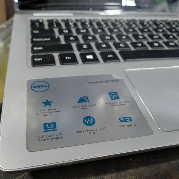 Touch FHD Display Dell Inspiron Core i5 8th Gen 8GB + 256GB SSD 4