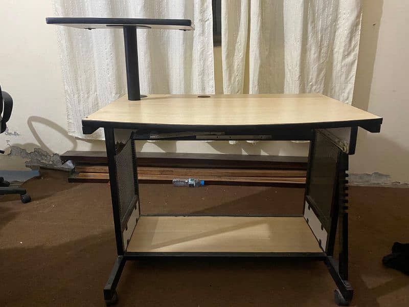 Computer Table/ Study Table for sale 1