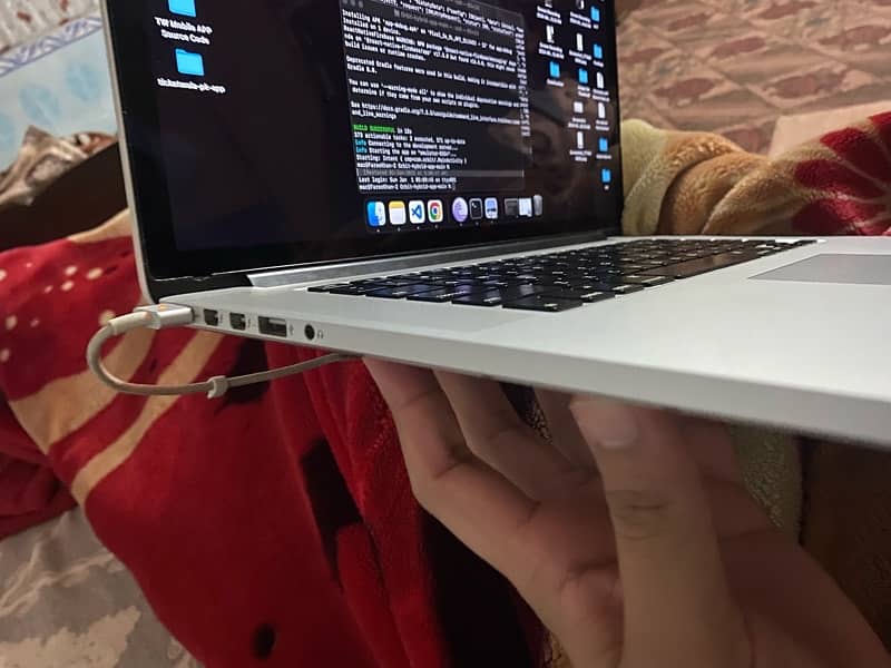Macbook Mid 2014 15inch 2.8GH Graphics 2GB 3
