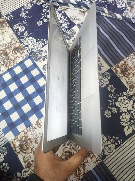 MacBook Air 2015 3
