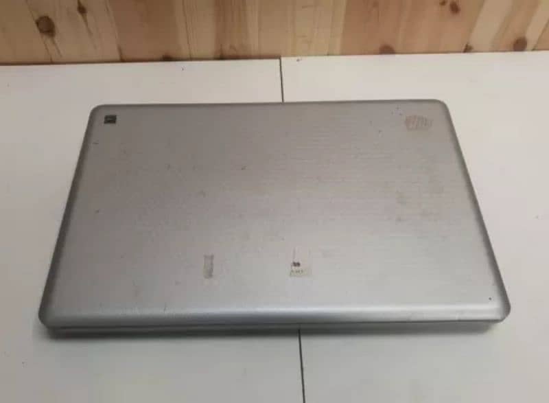 HP Laptop G62 Used Looking New X15-53758 2