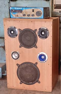 bluetooth speaker with amplifier and 10 by 10 condition
