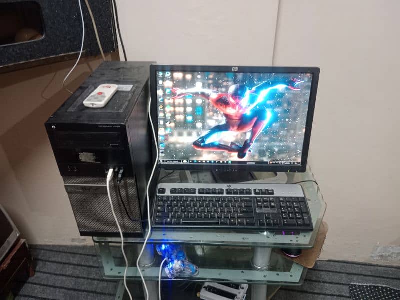 Gaming PC with good graphics and smooth gameplay with all accessories 7