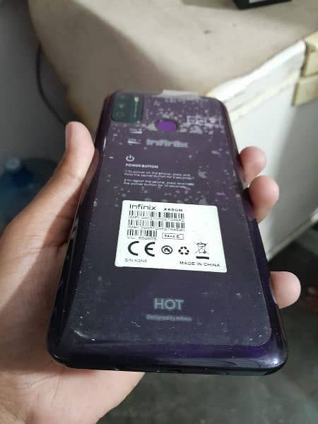 Infinix hot 9 play 4/64 for sale 10/10 bht km used hy 03003994227 1