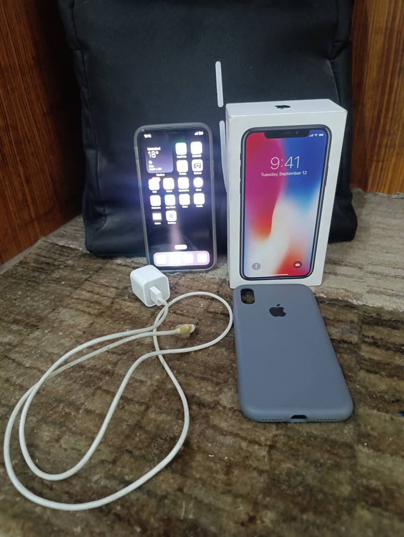 iPhone X 64GB (Non-PTA) with Original Box & Charger 1